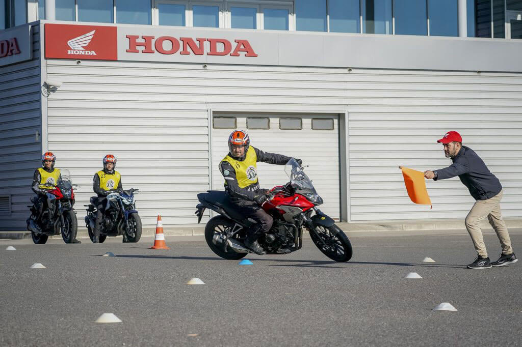 Honda revoluciona la conducción: su Instituto de Seguridad para motoristas ya es referente en Europa