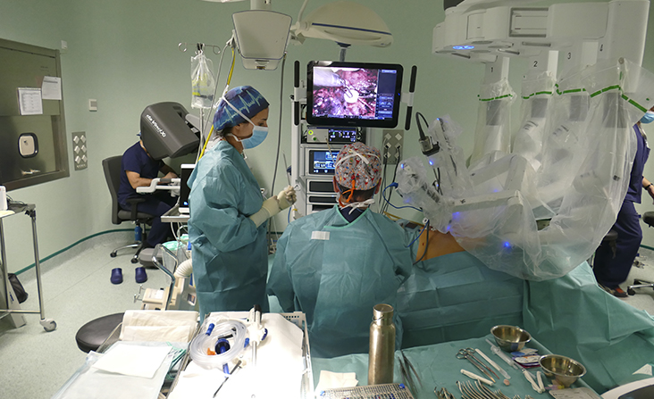 Cirurgia robòtica: la revolució tecnològica que ofereix màxima precisió i menys temps de recuperació